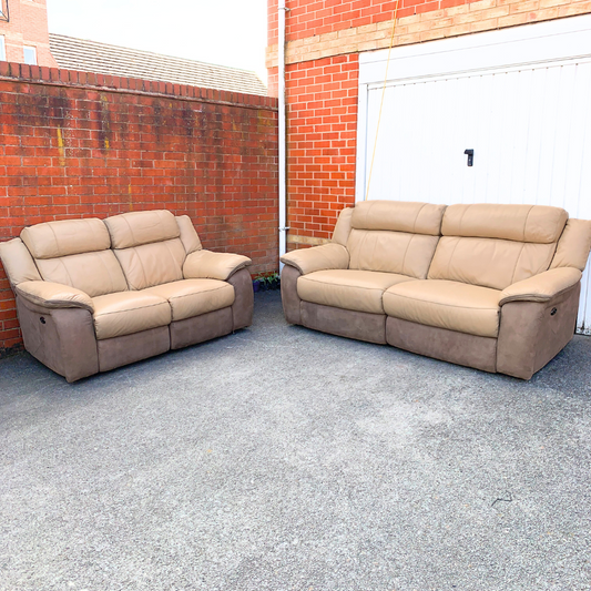 Good Condition 3+2 Seater Sofa Set - Electric Recliner - Camel/Brown Leather