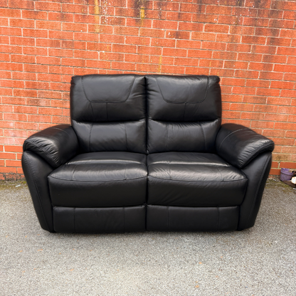 Furniture Village High Back 3 & 2 Seater Sofa Suite & Free Footstool