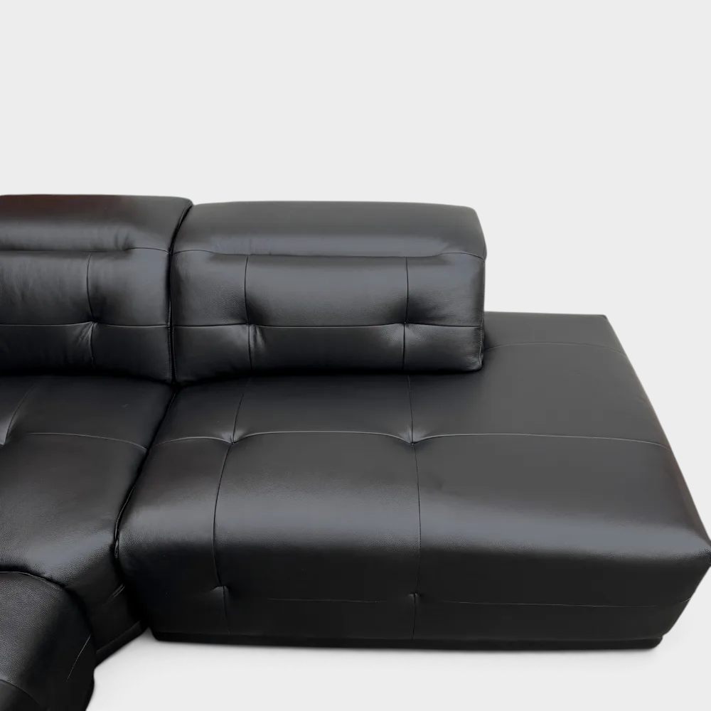 Ex-display SCS Kennedy Corner Sofa- El. Recliner - Black Leather |RRP £2400