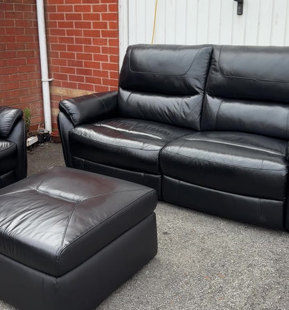 Furniture Village High Back 3 & 2 Seater Sofa Suite & Free Footstool